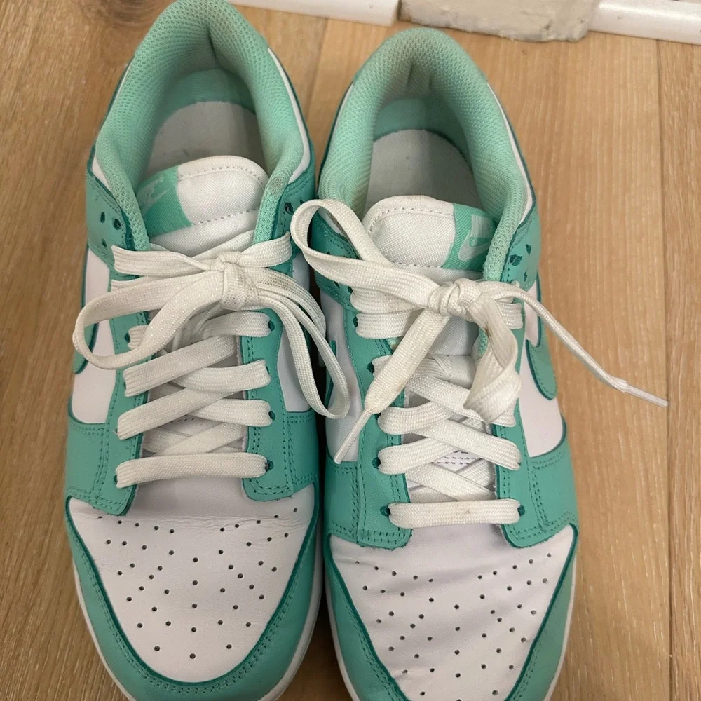Nike Wmns Dunk Low Green Glow Women's Size US 9 Shoes Sneakers st Patrick’s day